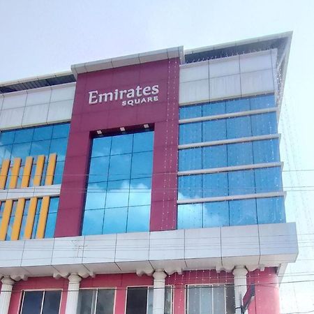 Hotel Emirates Residency Pudunagaram Zewnętrze zdjęcie
